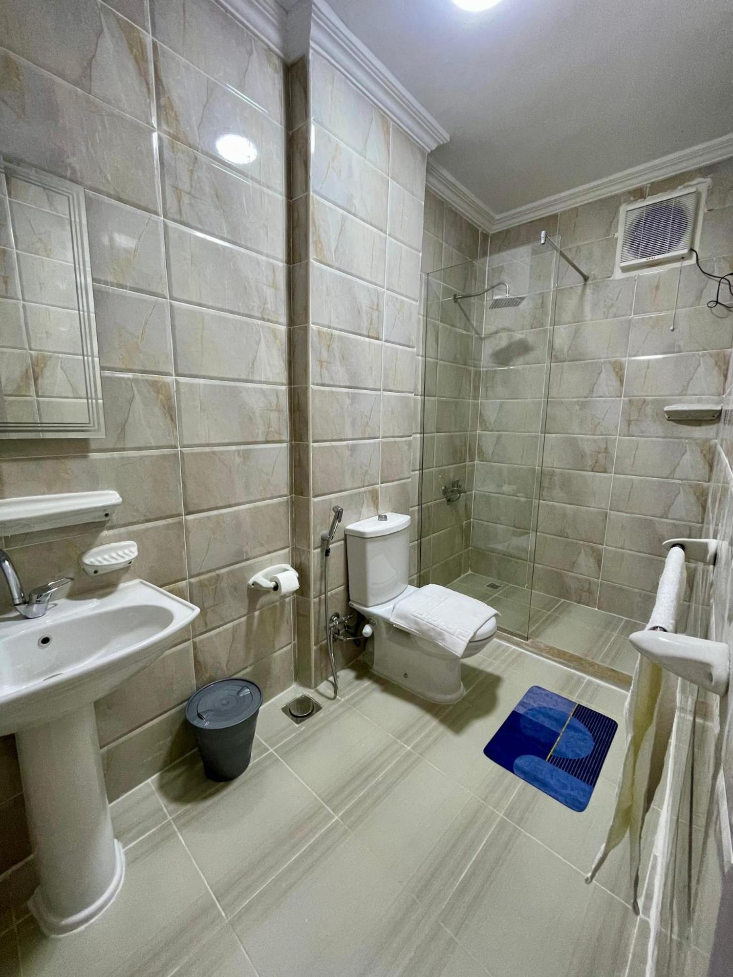 Glamour Pyramids View Kafret el-Gabal المظهر الخارجي الصورة