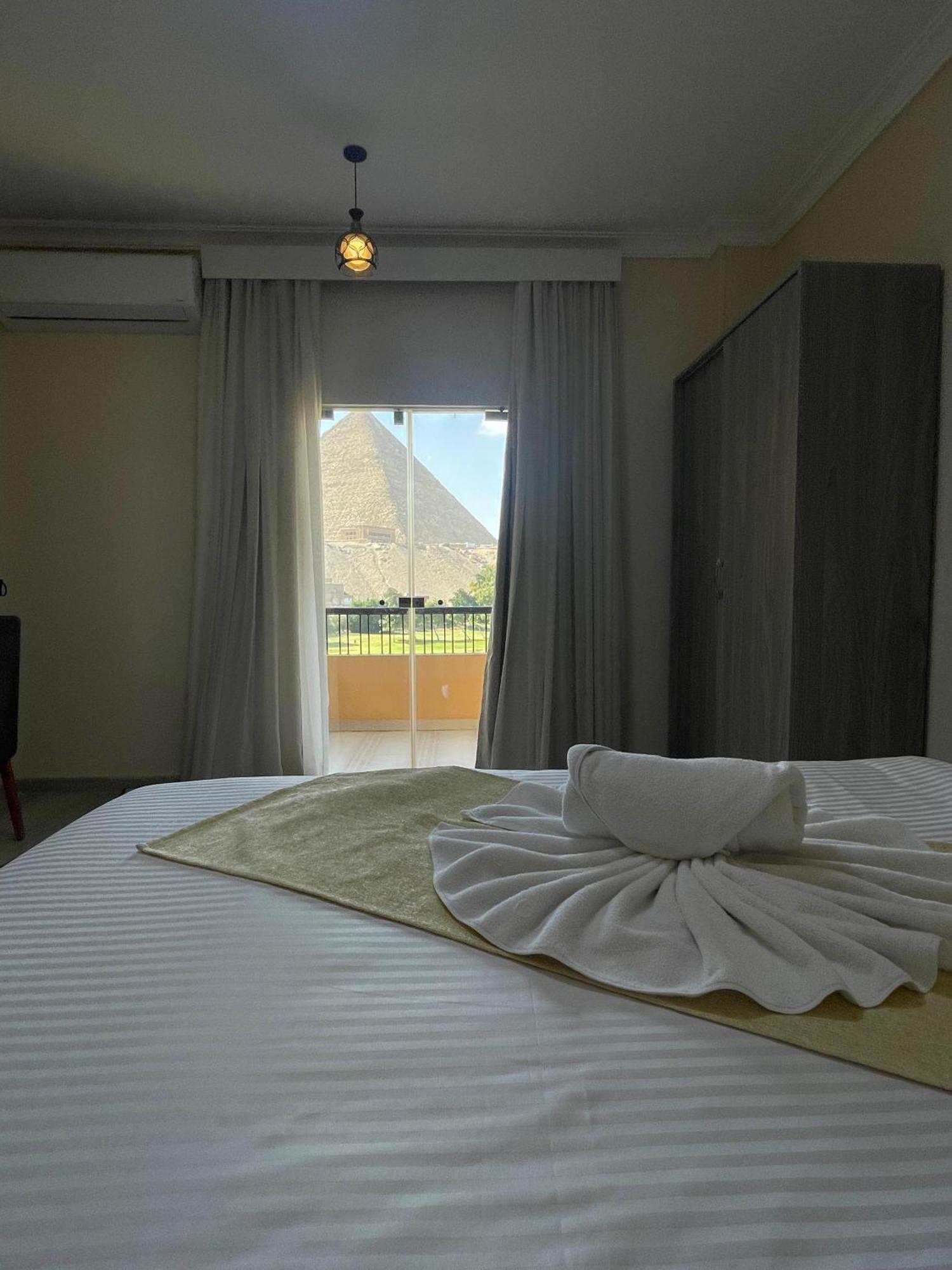 Glamour Pyramids View Kafret el-Gabal المظهر الخارجي الصورة