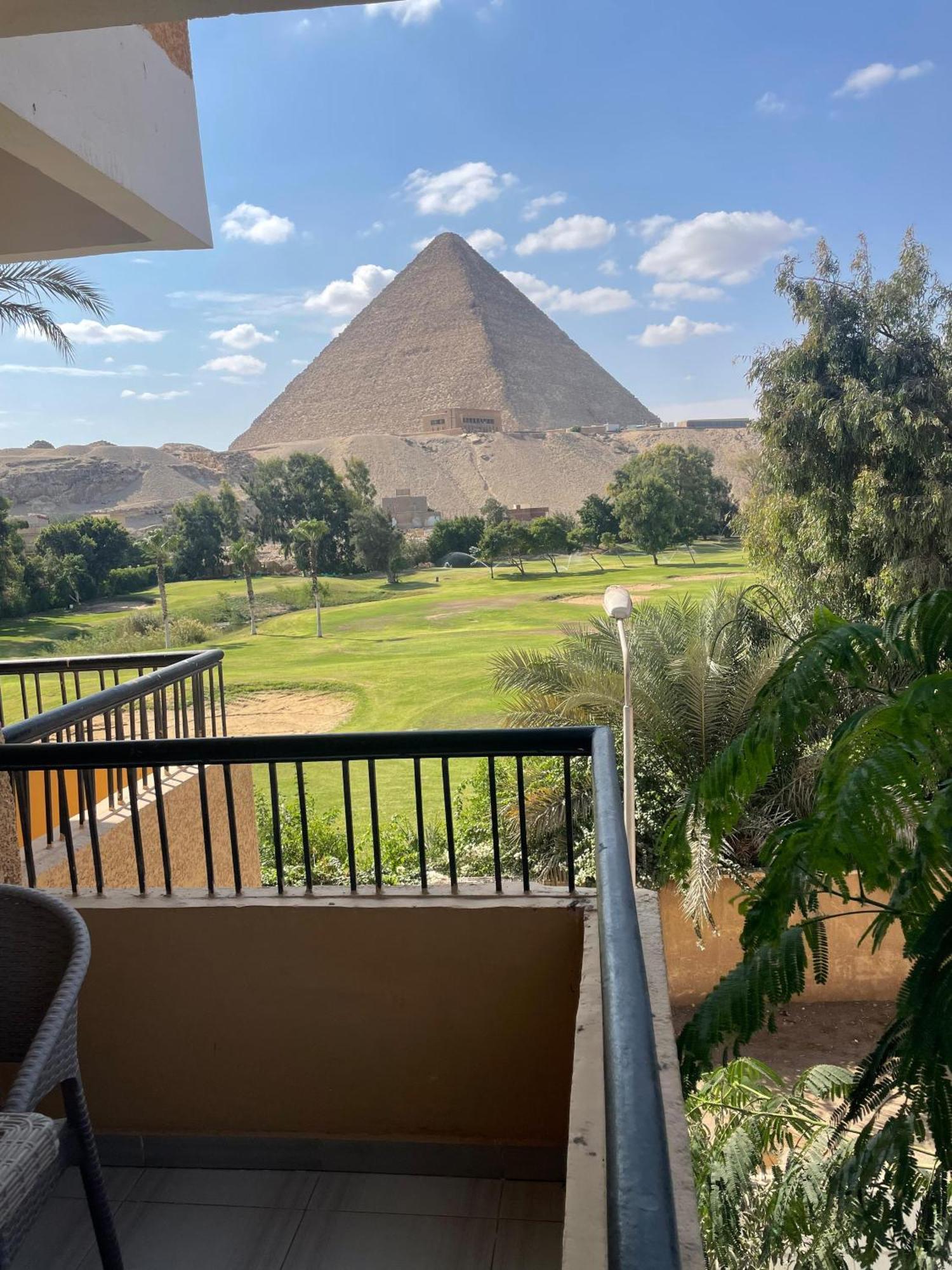 Glamour Pyramids View Kafret el-Gabal المظهر الخارجي الصورة