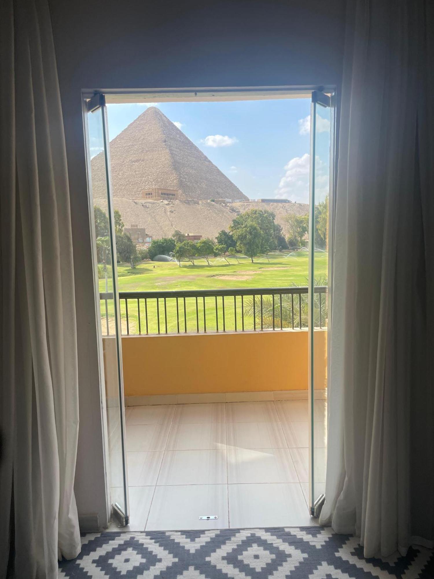 Glamour Pyramids View Kafret el-Gabal المظهر الخارجي الصورة